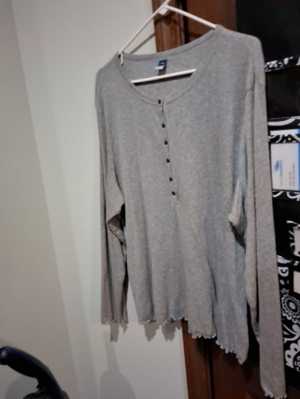 Old Navy Gray Scoop Neck Henley Sweater